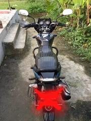 BAJAJ DISCOVER 100